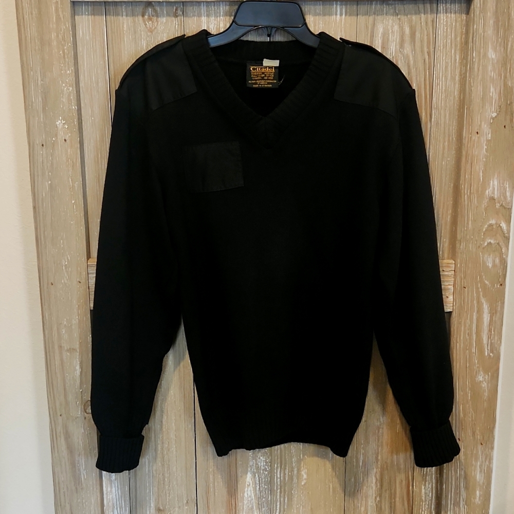 Citadel Military Equip. Of America V-Neck Pullover